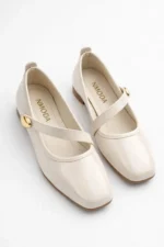 Cream Patent Leather Mary Jane Flats - Elegant Buckle Orthopedic Daily Shoes
