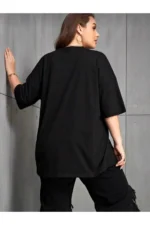 Palo Santo Women's Plus Size Heart Print Black T-Shirt - Image 2