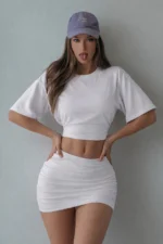 Women's 3-Pack Batwing Sleeve Basic Crop Top - Stylish and Flexible Set - Image 2