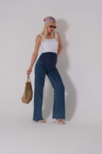 Maternity Wide-Leg Jeans in Blue - Over-Bump Elastic Band High Waist Flared Denim Trousers