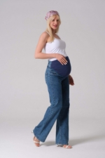 Maternity Wide-Leg Jeans in Blue - Over-Bump Elastic Band High Waist Flared Denim Trousers - Image 5