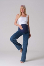 Maternity Wide-Leg Jeans in Blue - Over-Bump Elastic Band High Waist Flared Denim Trousers - Image 6