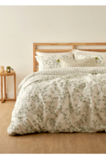 Lauren Double Duvet Cover Set in Green - Striped Cotton-Blend 3-Piece Bedding