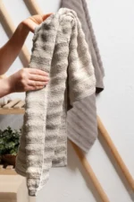 Bubble 4-Piece 100% Cotton Towel Set - Premium Hand, Face, and Head Towels (Highly Absorbent 50x90 cm - Brown) - Image 2