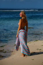 Maris Candy Large Beach Towel with Carrying Bag - 100x180 cm Quick Dry Eco-Friendly Pool and Swim Towel - Image 4