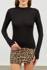 Women's Black Crew Neck Thumbhole Bodysuit - Image 4