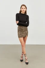 Women's Black Crew Neck Thumbhole Bodysuit - Image 5