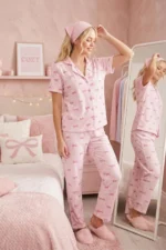 Women's Pink Ribbon Patterned Short Sleeve Crinkle Pajama Set - Image 3