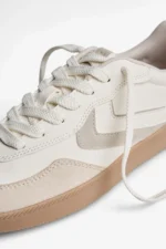 Women's Retro Design White Casual Sneakers - Image 5